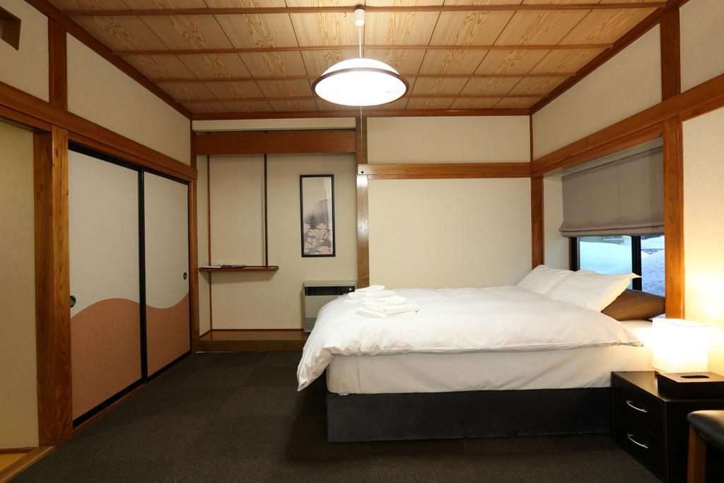 Snowlines Lodge Hakuba Rum bild